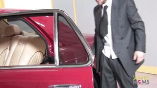 Busty slut gets her tight asshole pounded in the car - 5 image