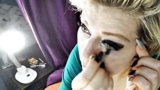 Makeup lessons from a famous married Russian porn star Aimee Hot MILF (aka AimeeParadise)...