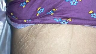 Sexy desi bhabhi armpit body show mms