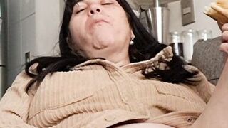 Fucking eating and caressing my vagina, how delicious - 11 image