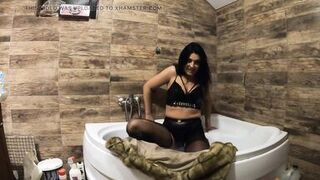Milfycalla- Pee Play in Bathtub While Wearing a Fur Coat and Pantyhose 198