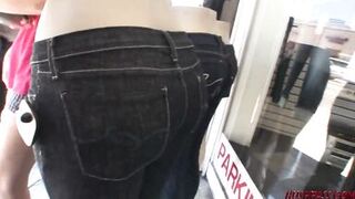 Hot Mom fucks a inexperienced stranger