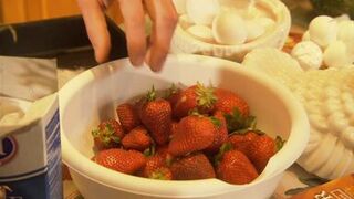 Fucking milf mom in kitchen