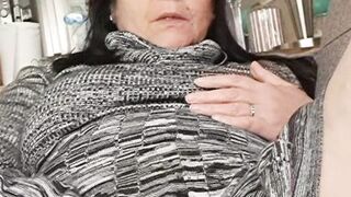 mature milf masturbation under dress