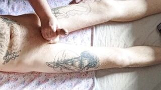 Helping hands jerk off my dick to the last drop of cum