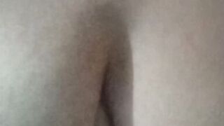 I open my pussy for you to lick it