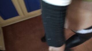 perverted stepson begged me to see me piss from my hairy pussy