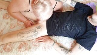 even after ejaculation, the son-in-law's penis is hard