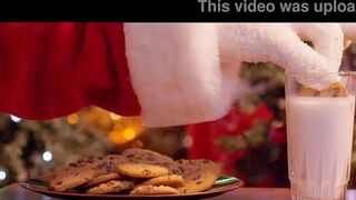 Step Mom Saves Christmas - 7 image