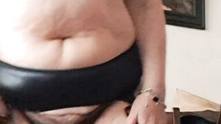 aunt swallowing the dildo whole in her rich hole