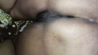 The south indian bhabhi self enjoying with brinjals