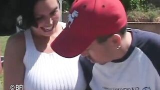 MILF 4. Outdoor fuck for this hot MILF