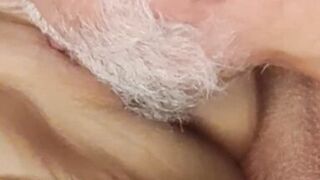 Licking juicy cocha and ends up in her tail