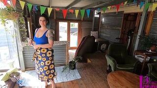 Hot MILF Poppy Blows the Pool Boy