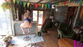 Hot MILF Poppy Blows the Pool Boy