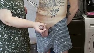 mother-in-law gives a deep blowjob jerks off a dick before a cumshot