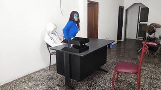 THE DOCTOR HAS SEX WITH HIS SECRETARY IN THE CUSTOMER SERVICE OFFICE. SHE RIDES HIM VERY SENSUALLY ON THE DESK AT WORK