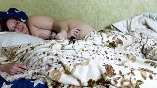 Beautiful blowjob from a beautiful milf - 4 image