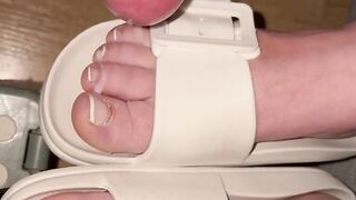 Feetlover cum on feet - 15 image