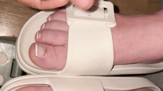 Feetlover cum on feet