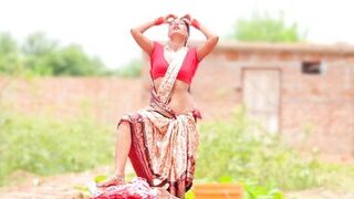 indian desi porn star calling her boyfriend to fucked with huge cock when she is alone in home