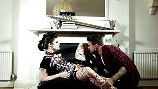 THE AWAKING OF MALLORY scn04