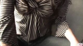 Japanese MILF Kaede Kuroki Takes Dick Through Her Ripped Jeans - 3 image