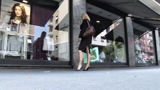 Sexy Busty MILF with Hairy Pussy Fucked and Cummed in Mouth by Huge Amateur Cock - 1 image