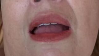 I cum on my girlfriend's stepmom's tits, she masturbates in front of me