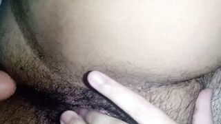 I RUBBED THE DILDO ON MY VIRGIN PUSSY AND CAME FOR REAL