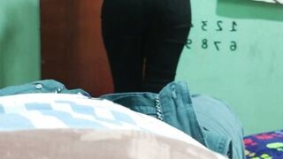 Venezuelan ass likes to fuck small cocks