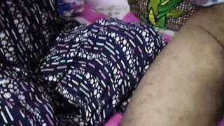Indian Bengali Housewife Boudi Massage Cock