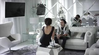 NOT Mother and NOT Inexperienced Son's friend (SPANISH)