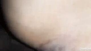 Fuck my neighbour aunty pussy deeply,it was so tasty I love her so much.