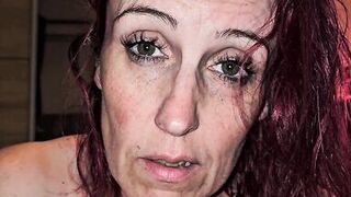 Dirty talk about anal sex and 3 sum with strangers