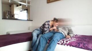 Please fuck my wife but she do not want gum