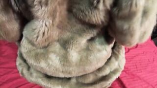 Preview-milfycalla- Cum Play While Wearing a Fur Coat and Pantyhose 197
