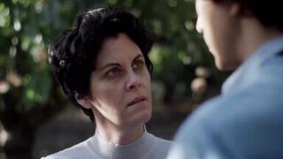 Milf is getting her hairy pussy massively fucked