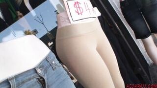 Sexy Mom fucks a inexperienced stranger