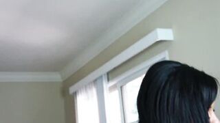 SO HORNY!!! MILF BABE