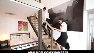 Anal Sex With Desperate Milf