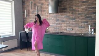 TRYING ON CLOTHES . SEXUAL MILF. - 11 image