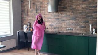 TRYING ON CLOTHES . SEXUAL MILF. - 13 image