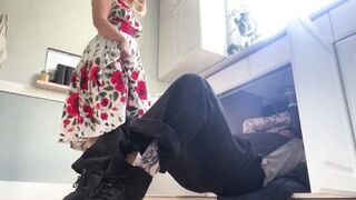 PAWG Milf Cheats with Plumber Creampie