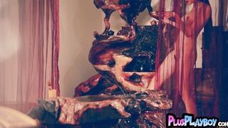 Watch petite Chinese MILF Wu Muxi strip & flaunt her hot Chinese pussy for Playboy's softcore fetish video - 14 image