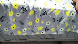 Stepmom's big ass gets pounded by stepson's hard cock in a close-up action