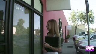 Scarlett Pain & Joey Brass audition with some hot deep throat action! - 1 image