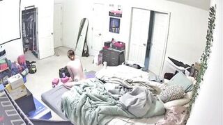 Cay Wild caught riding dildo & giving head in the bedroom for the first time - 5 image