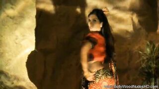 India's Erotic MILF Seduces Herself with Sensual Indian Sex - 14 image