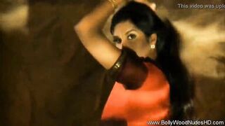 India's Erotic MILF Seduces Herself with Sensual Indian Sex - 8 image
